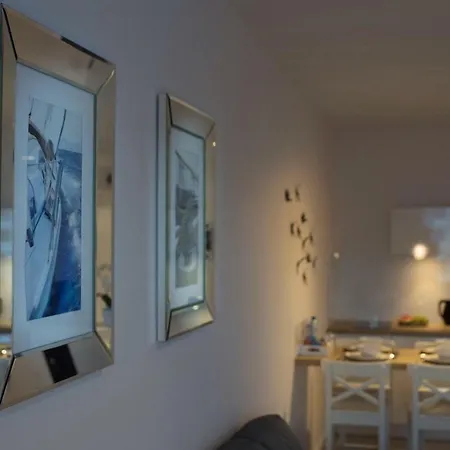 Sedina E306 Park Polanki Apartman *